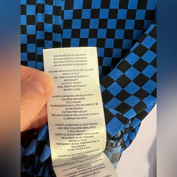 Blue and black checked blouse - Picture 5 of 7